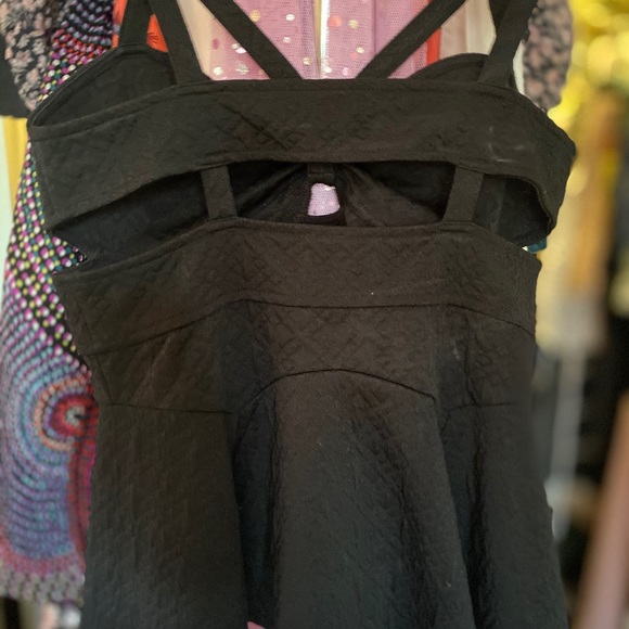 Free People Cut Out Peplum Tank Top - Picture 4 of 16